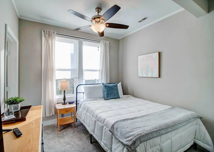 საძინებელი 1