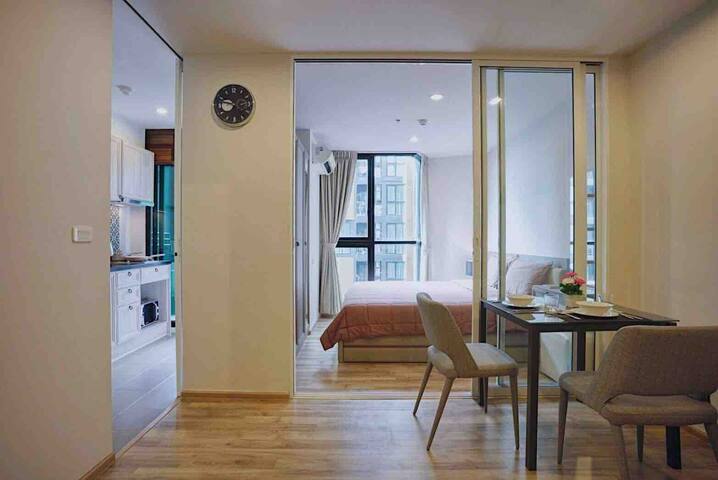 204.Phuket town Condomium (9F)