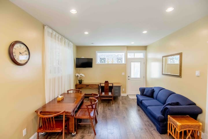 Hope's Happy Suite - Nanaimo