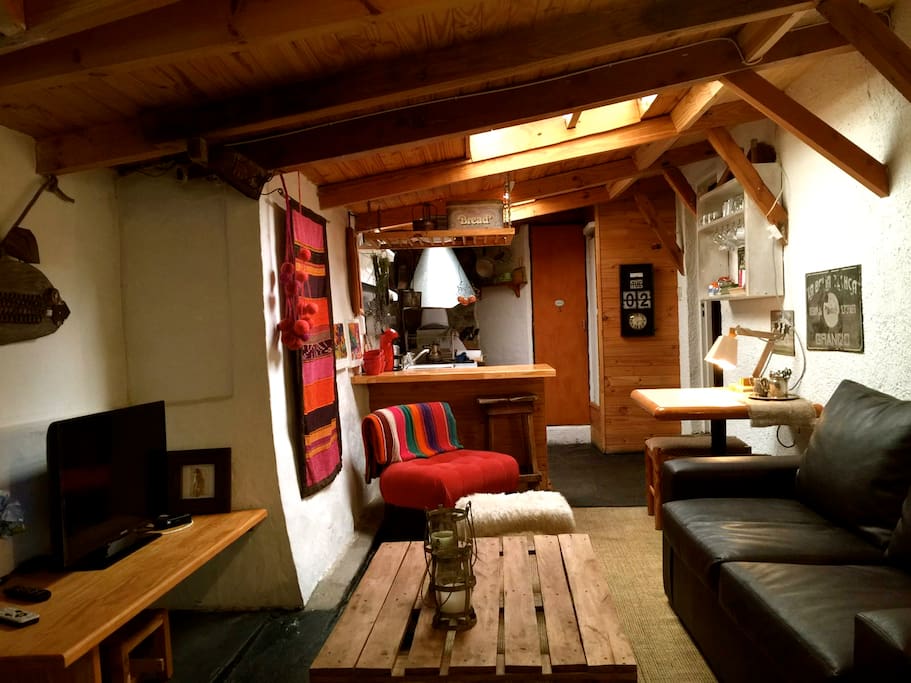Sitting Room (Looking To Kitchen)