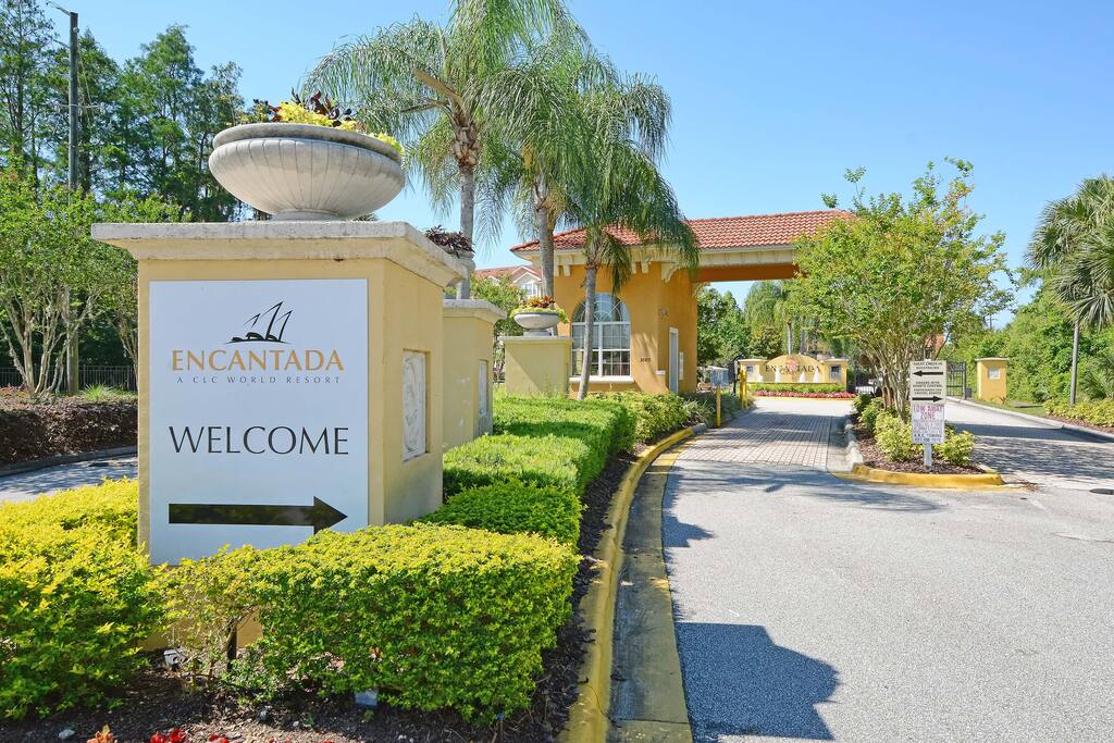 Welcome entrance