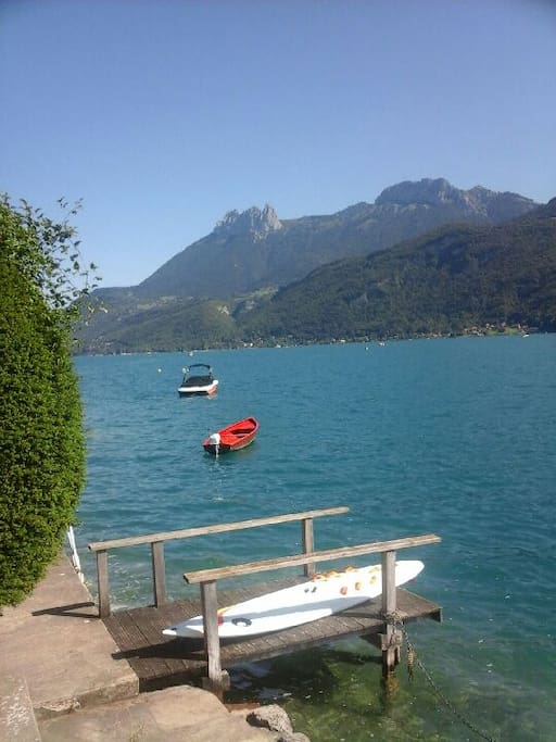 le ponton privé sur le lac