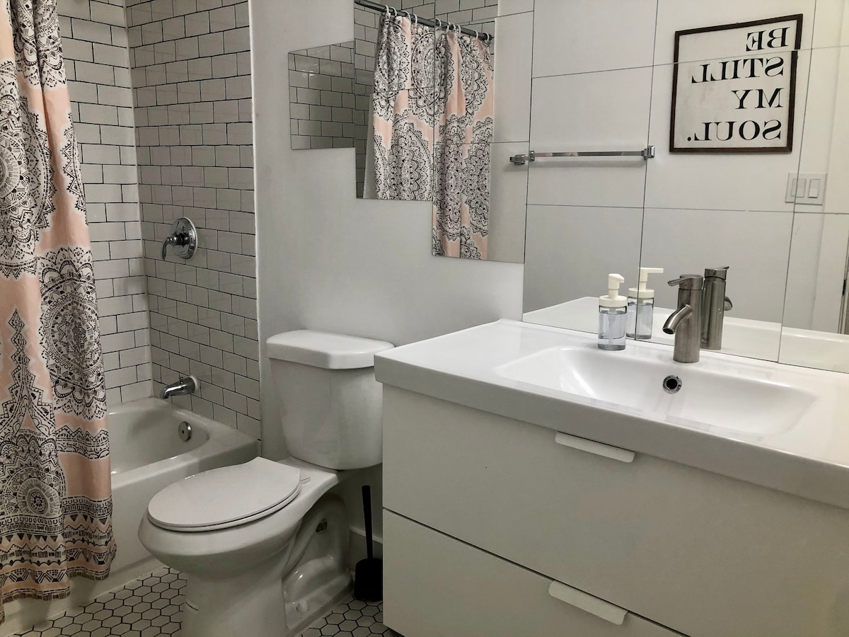 Bolm Apt 19B