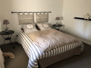 CHAMBRE N°1  1ER ETAGE