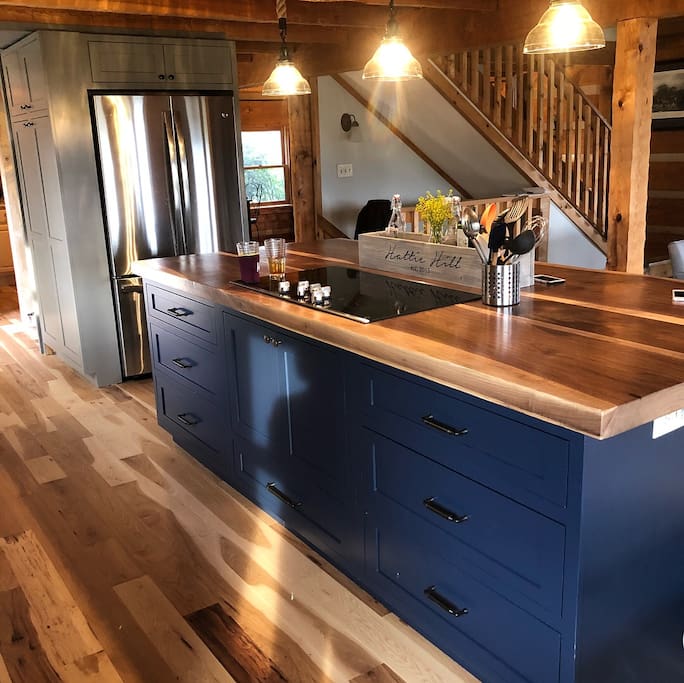 Newly renovated open kitchen - completed July 2018!