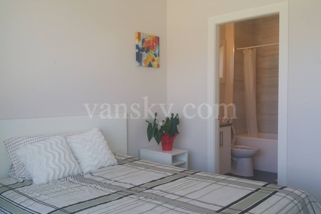Bedroom 1 with washroom