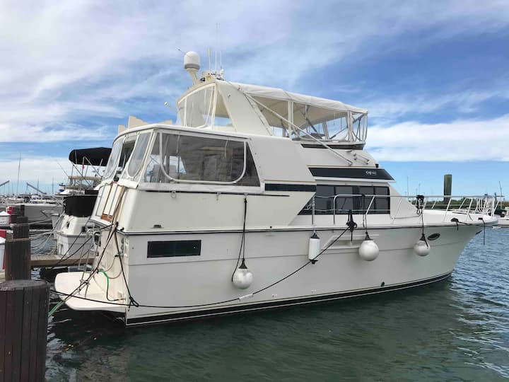 airbnb yacht florida keys