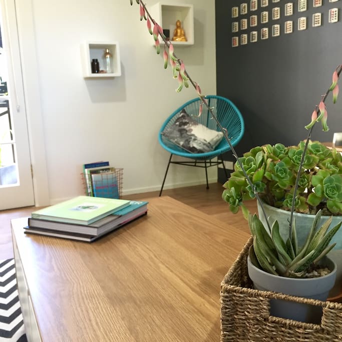 Quiet corner to relax and do some reading, glossy magazines & variety of books for your enjoyment.
