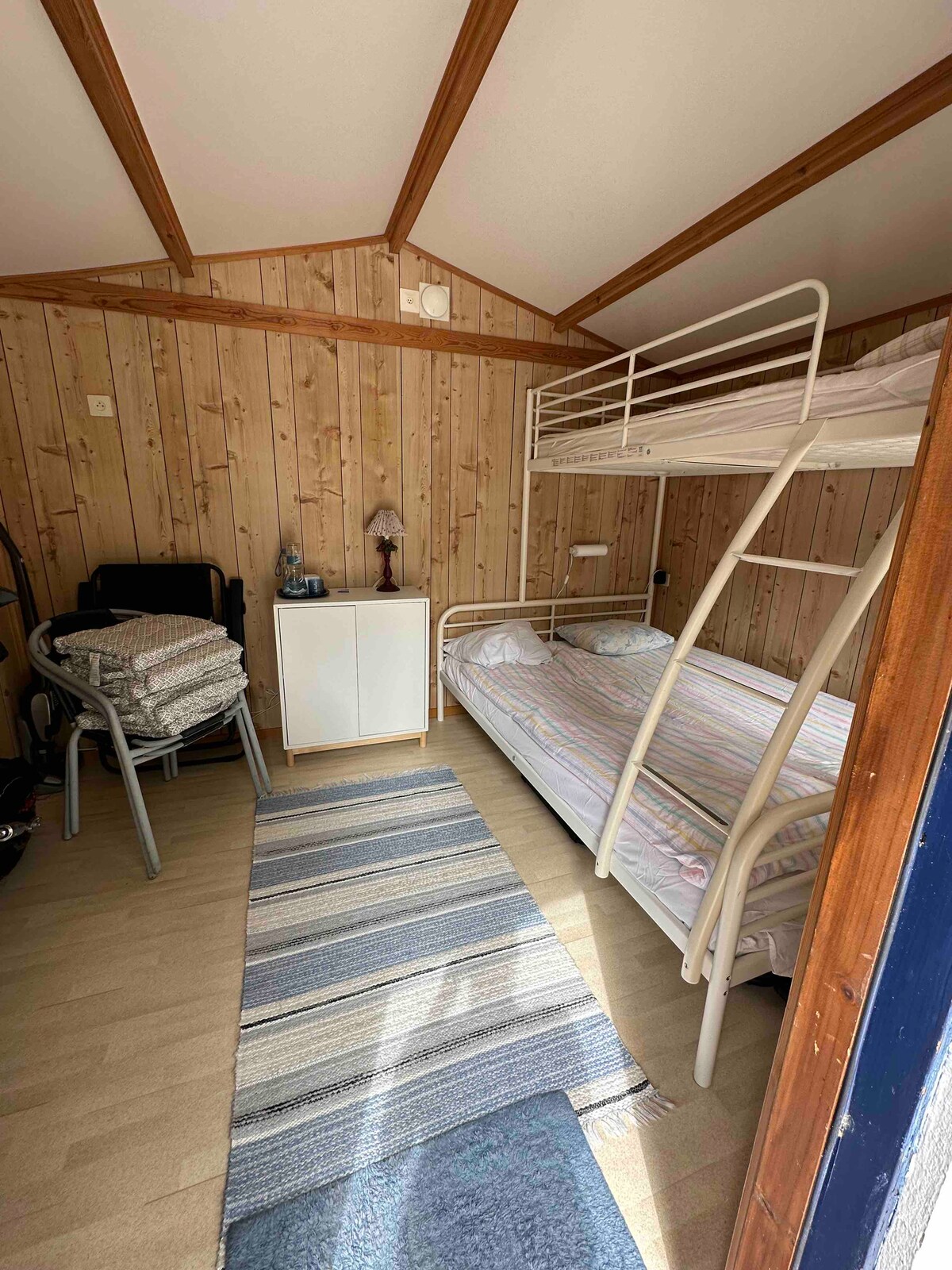 Гостинска куќа со место за 3 лица