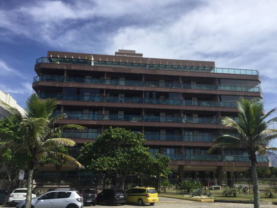 Fachada do prédio.