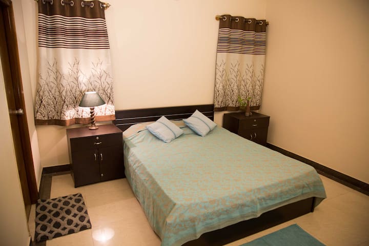 Trekker's Paradise - Nanda Devi