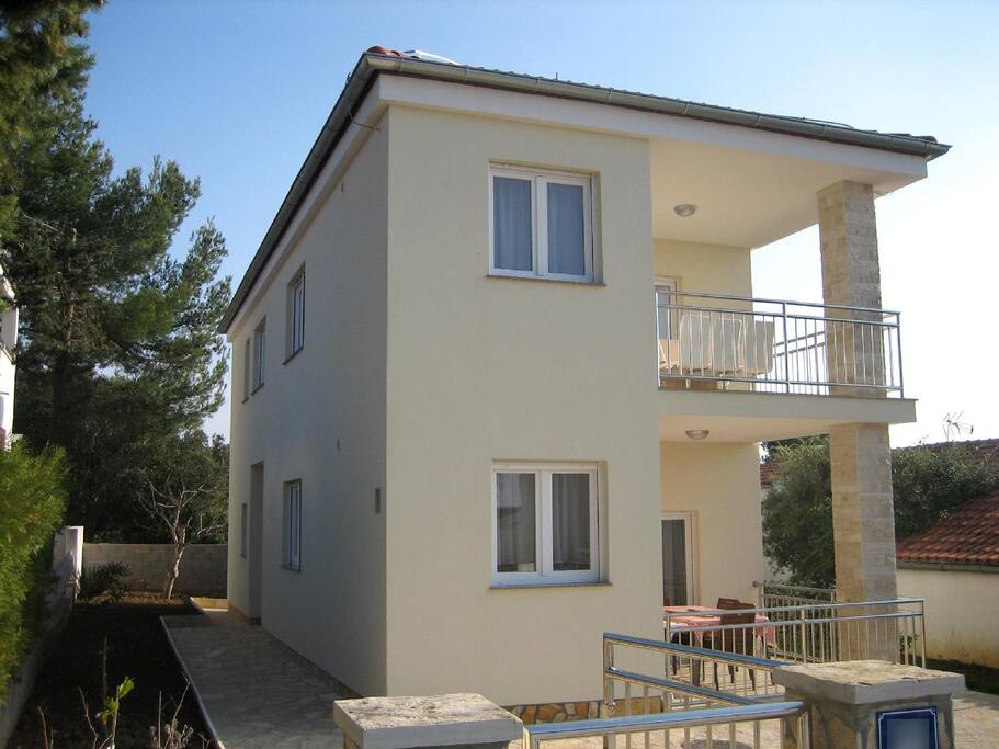 Exterior house - your apartment on the floor