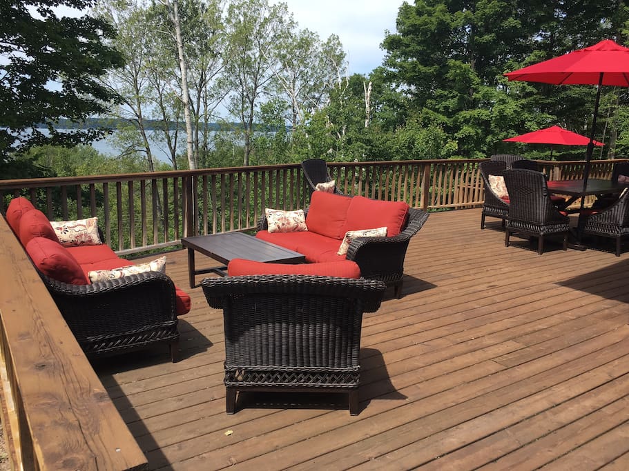 main deck sitting area