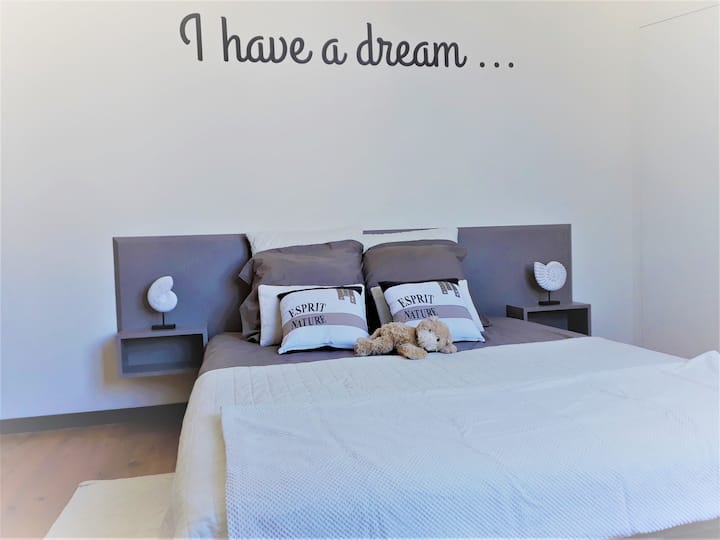 חדר בטבע אספריט