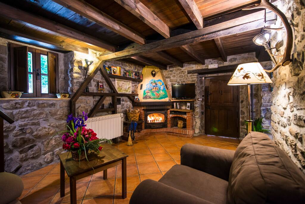 Salón de Casa Pinto.