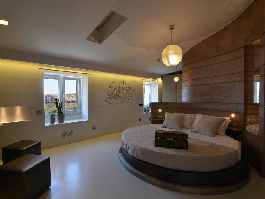 Suite 248