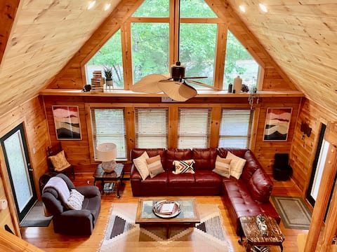 Top performing Airbnb: Cabin w/ Game Room, Fire Pit & Private River Trail in Lake Lure