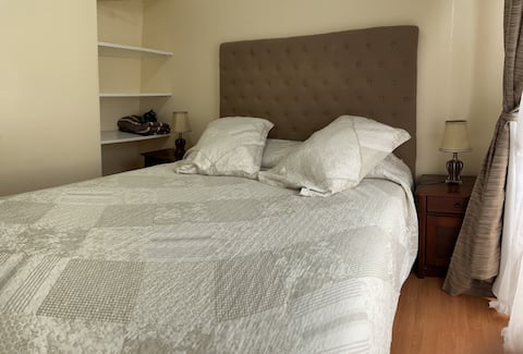 Apartment a short walk from the beach