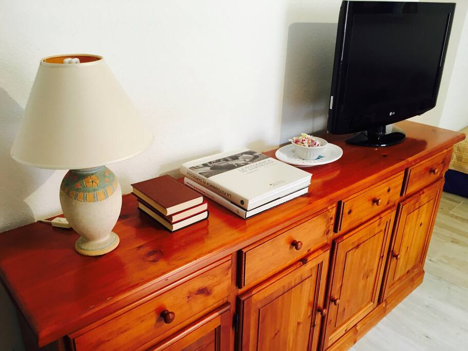 Credenza
