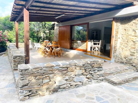 Beautiful Villa Stintino la pelosa large garden