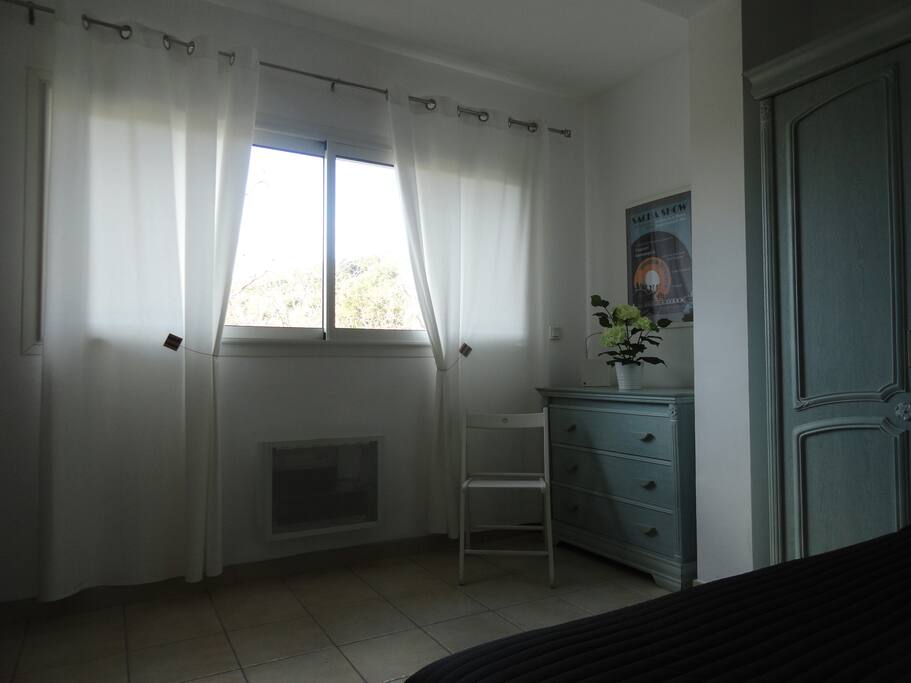 Chambre côté fenêtre