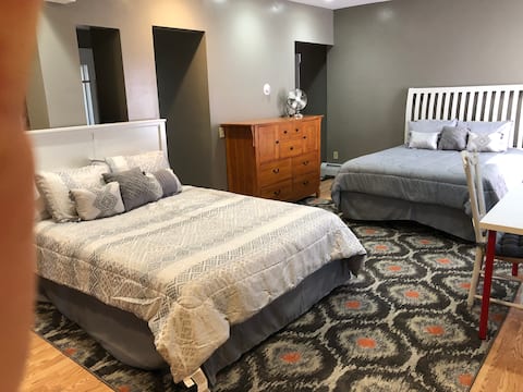 47km from World Cup! Huge Home Private Available