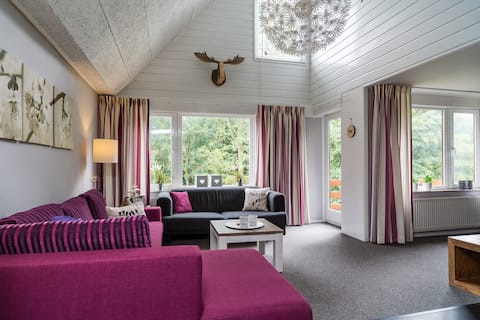 Comfortable-quiet 4-person apartment-Veere