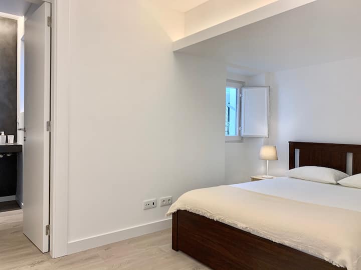 Suite 1 / Habitación con baño / Dormitorio con baño