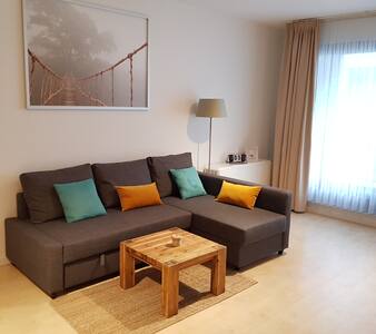 Super-CENTRAL modern APARTMENT