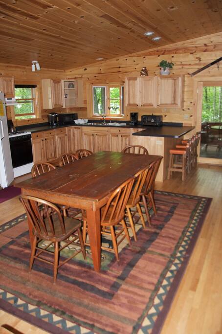 Large kitchen with Hadleyware dishes and decor