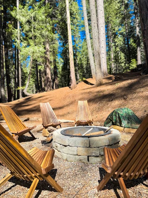 The Ponderosa Pine Lodge in Sierra Park