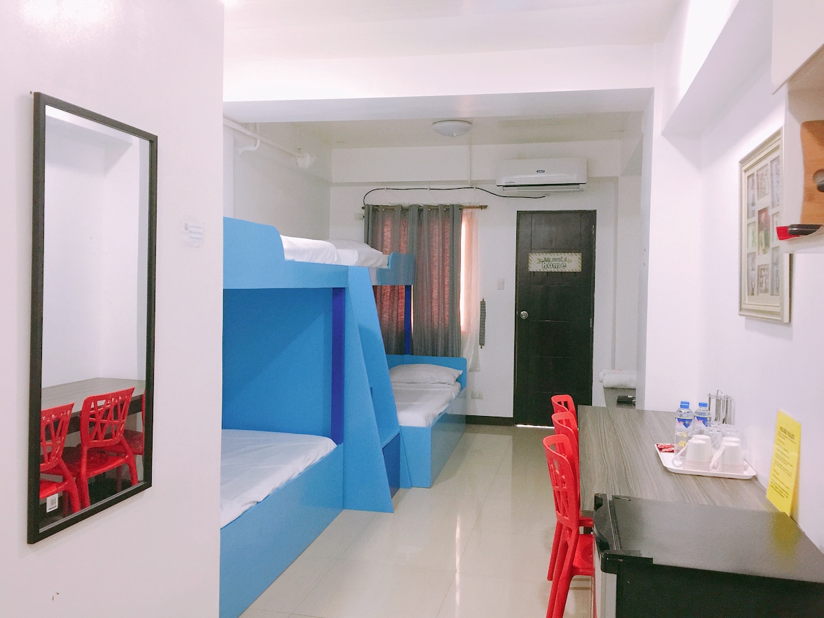 Studio for 45 pax in Quirino Lrt Taft Manila (4) Apartments for Rent
