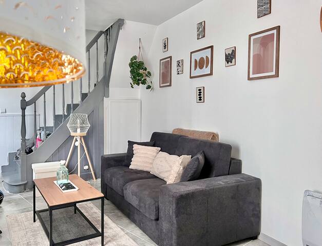 Conciergerie Loc'HomeCity managed Airbnb listing 3