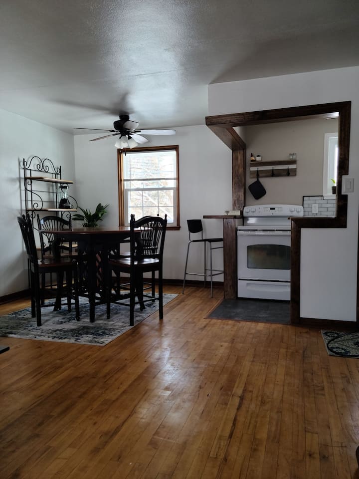 Greendale Vacation Rentals & Homes Wisconsin, United States Airbnb