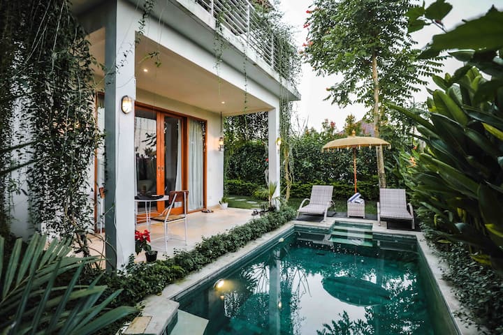1br Two Storey Villa W/ Private Pool Central Ubud - Ubud