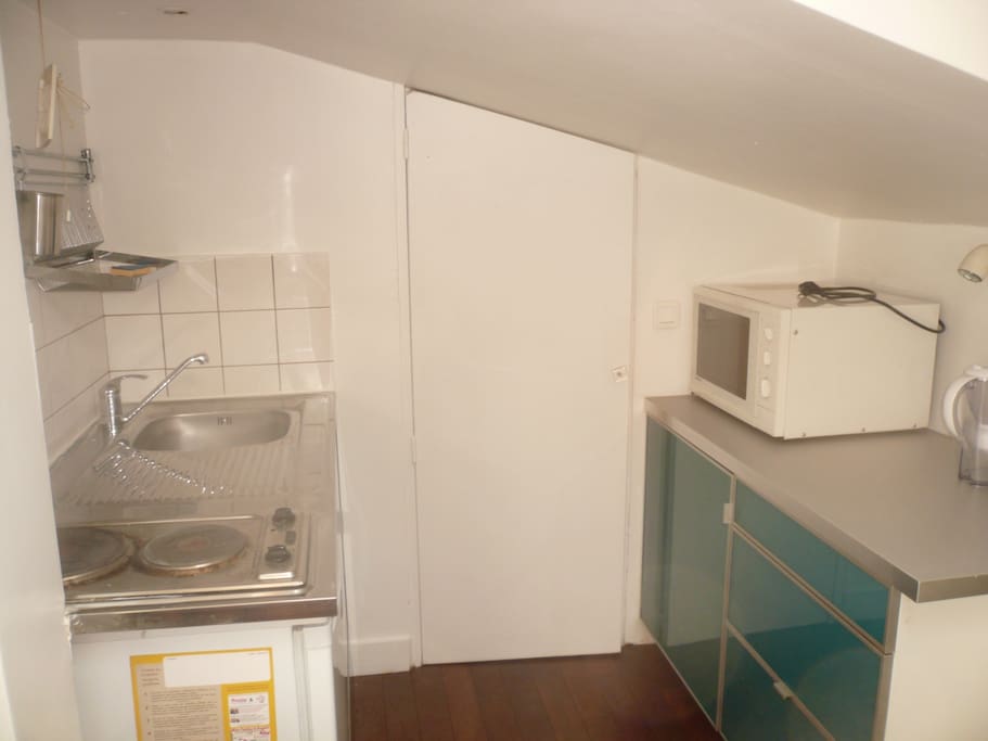 Kitchenette