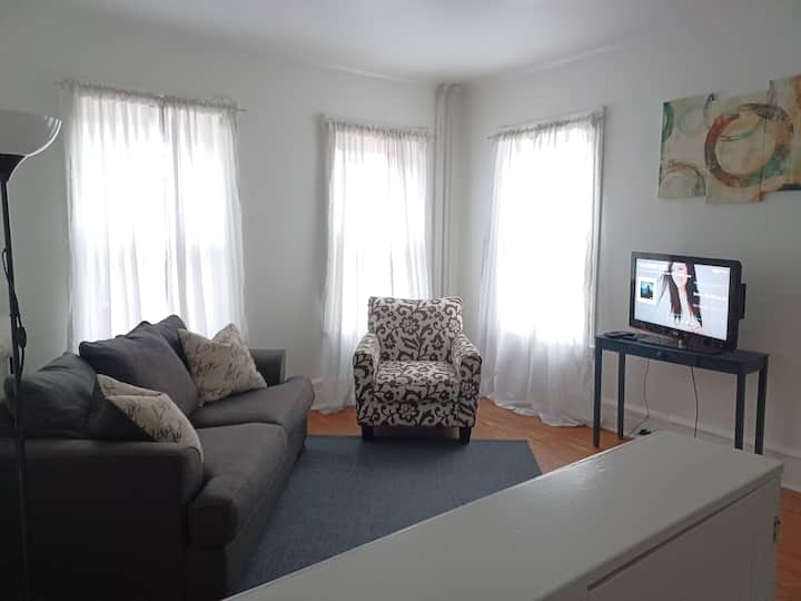 Nice With Beautiful Park View - Philadelphia, PA
