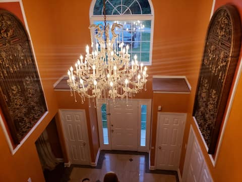 8 or 12 Bedrooms large Home w Movie Theater & Gym!