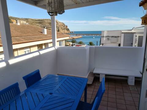 Ático con vistas al mar en el puerto de Jávea