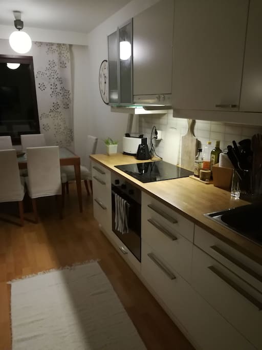 Keittiö / Kitchen