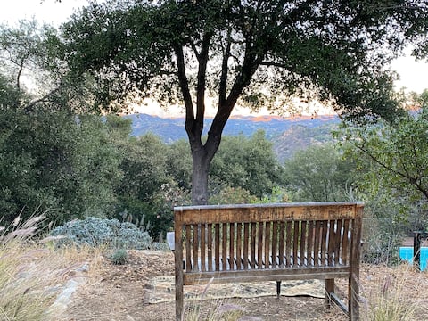 FAIRY RIDGE - AMAZING VIEWS - STEPS TO THE TRAILS