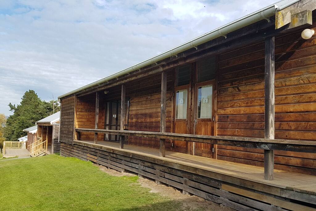The Kereru, Tui & Karuwai Cabins.