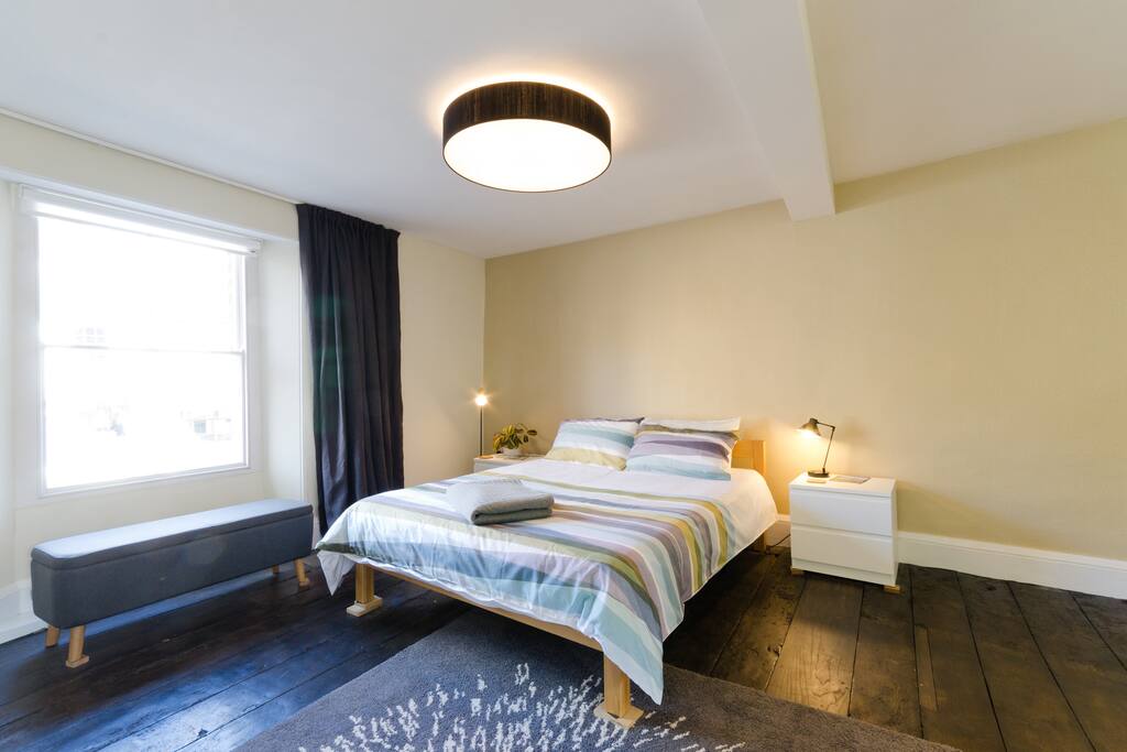 Main bedroom