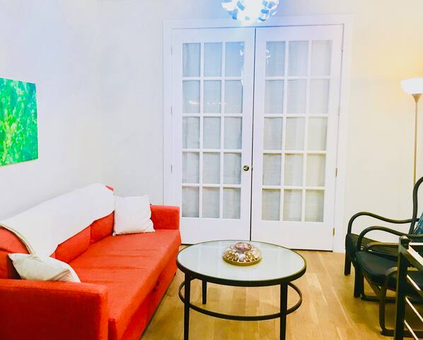 ❤️ PRIVATE ROOM IN CENTRAL BUSHWICK LOCATION!