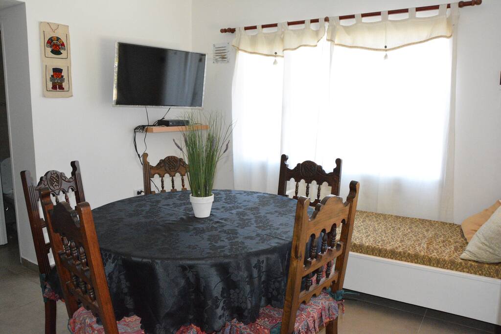 smart tv en estar/comedor