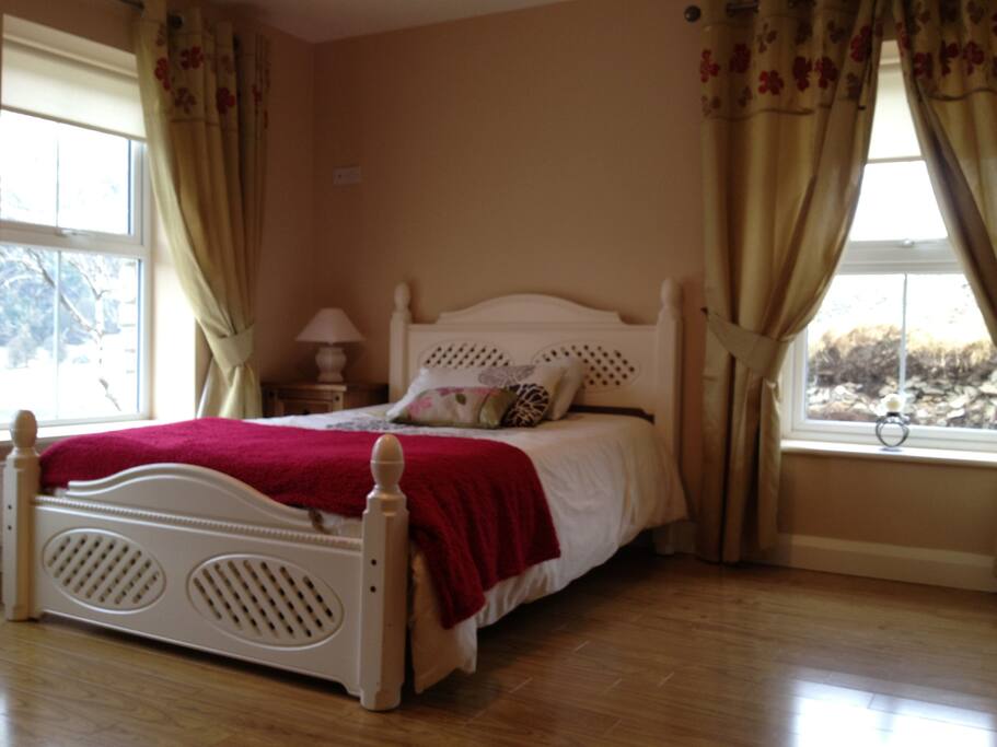 Double Room Downstairs ensuite