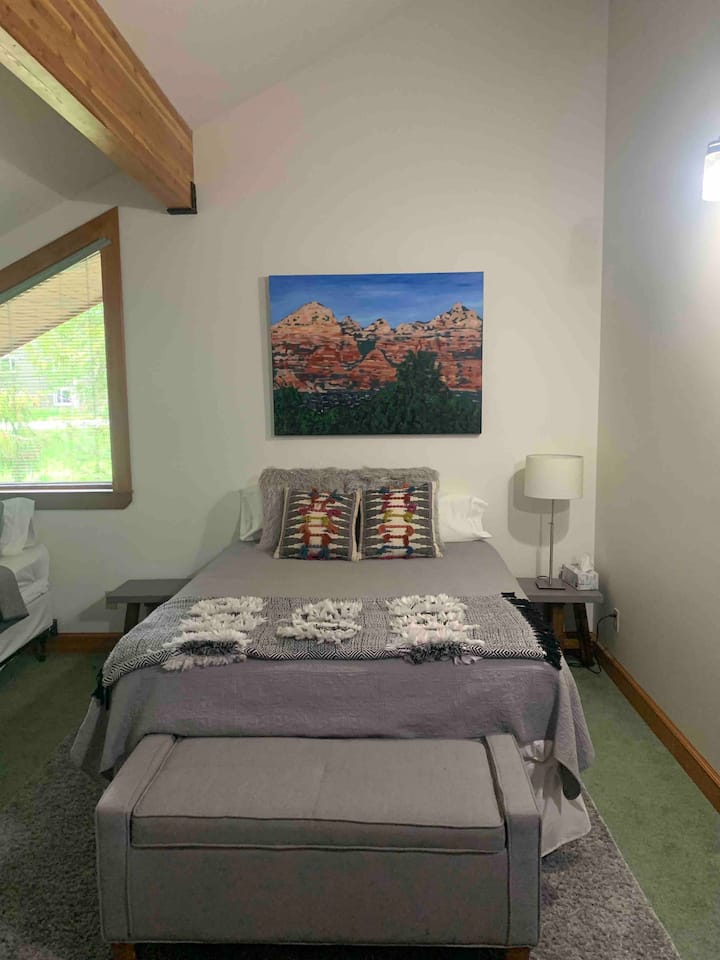 მე-3 საძინებლის საწოლი 152 × 203 სმ