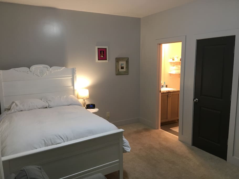 Private Bedroom