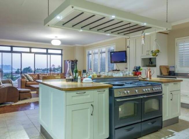 Klokhuis Somerset West gallery image 3