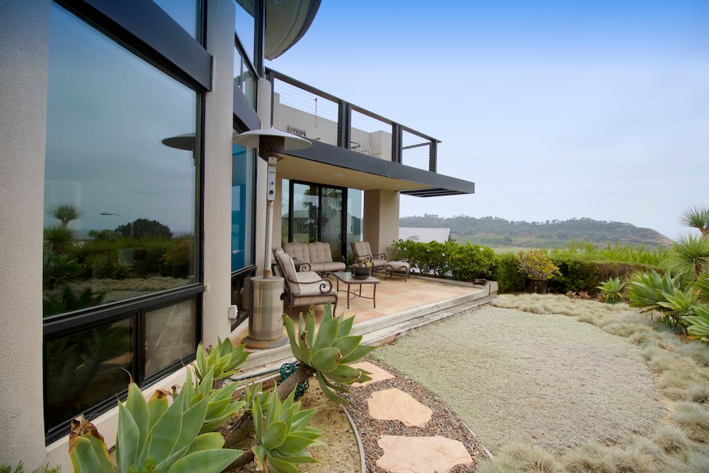 Nice outdoor patio to enjoy the view. Please note that the heater is not available anymore.